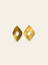 Afbeelding in Gallery-weergave laden, Bold V - Italic - Goud
