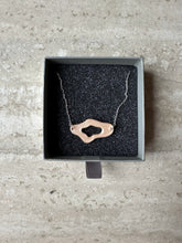 Afbeelding in Gallery-weergave laden, DOUBLE WAVE - KETTING
