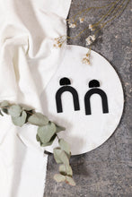 Afbeelding in Gallery-weergave laden, DOUBLE C - ZWART
