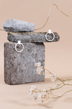 Afbeelding in Gallery-weergave laden, MINI O - WIT
